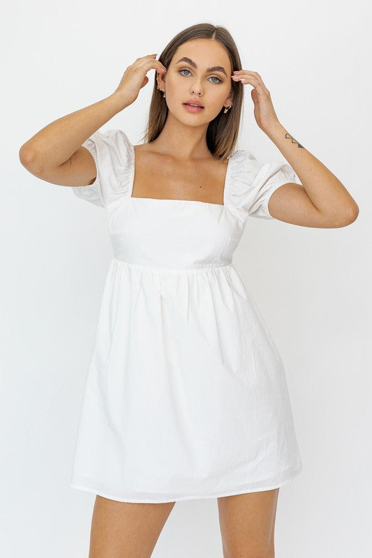 SHORT SLEEVE BACK TIE DETAIL BABYDOLL DRESS