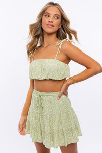 TIE STRAP RUCHED CROP TOP