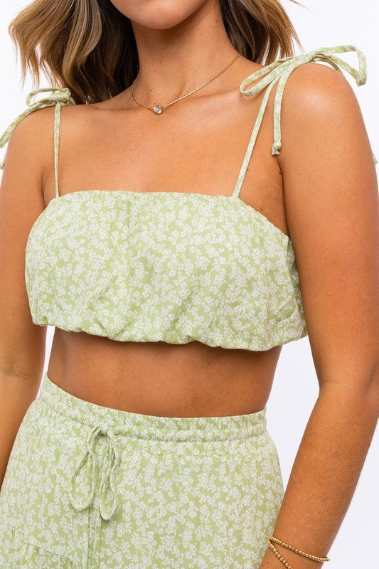 TIE STRAP RUCHED CROP TOP