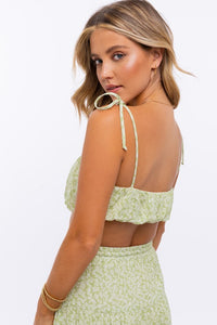 TIE STRAP RUCHED CROP TOP