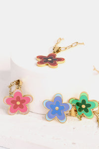 Flower Pendant Necklace